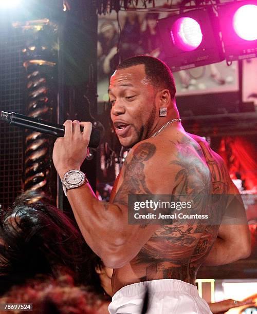 Flo Rida Body 51 Flo Rida Mtv New Year Stock Photos, High-Res Pictures, and Images ...