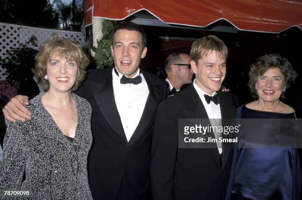 Chris Affleck, Ben Affleck, Matt Damon and mother Nancy Carlson-Paige