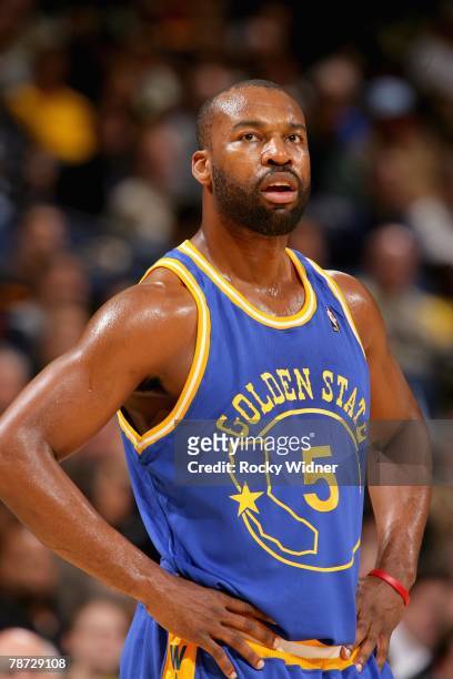 Baron Davis of the Golden State Warriors looks up during the game against the Miami Heat on December 7, 2007 at Oracle Arena in Oakland, California....