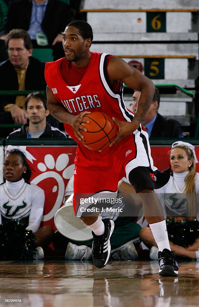 Anthony Rutgers Anthony Farmer of the Rutgers Scarlet Knights looks to pass the ball ...