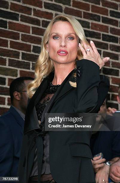 Actress Nicolette Sheridan visits "The Late Show with David Letterman" on October 4, 2007 at the Ed Sullivan Theatre in New York City.