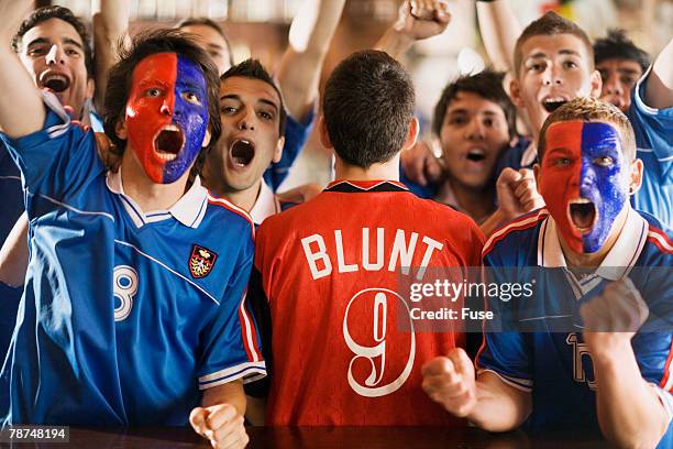 Football Fan Rivalry Rival Football Fans Photos et images de collection - Getty Images