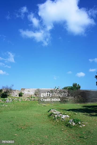 nakagusuku castle ruins in okinawa prefecture, japan - 廃墟　日本 ストックフォトと画像