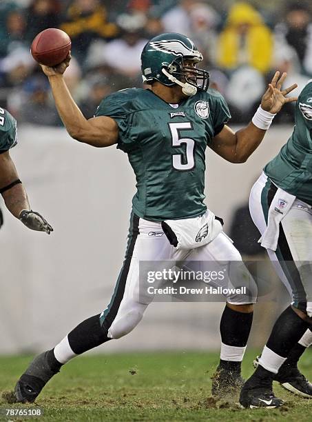 Quarterback Donovan McNabb of the Philadelphia Eagles throws a pass during the game against the Buffalo Bills on December 30, 2007 at Lincoln...