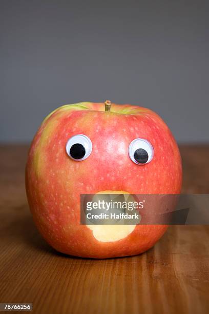 3,447 Funny Apple Photos and Premium High Res Pictures - Getty Images