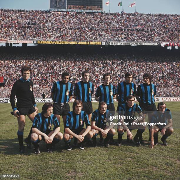 263 1942 Football Team Stock Photos, HighRes Pictures, and Images