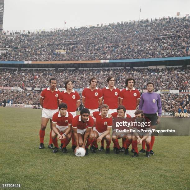 Benfica Football Club squad players posed together prior to a match at the Estadio da Luz stadium in Lisbon, Portugal in 1972. The team are, back row...