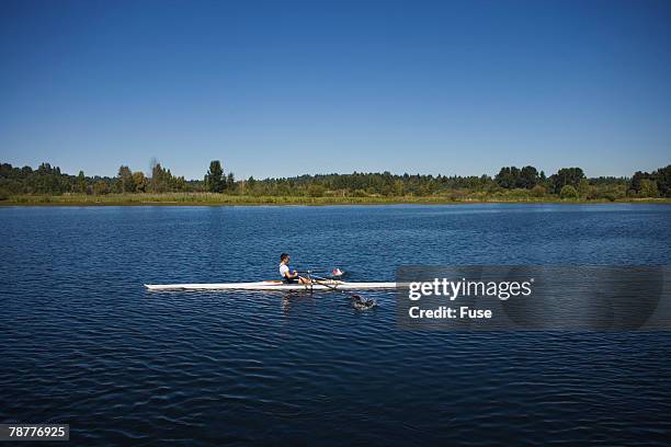 Rowing Crew Side View Photos and Premium High Res Pictures - Getty Images