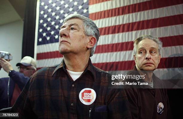 Supporters listen to Republican presidential contender U.S. Sen. John McCain speak during a campaign stop at VFW Post 5791January 4, 2008 in Hudson,...