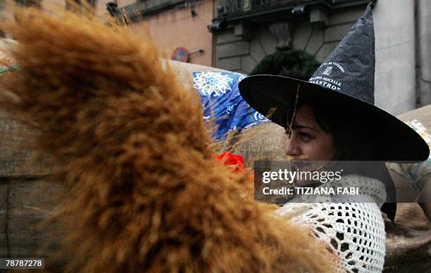 Woman takes part in the annual Befana parade in Viterbo, 05 January 2008, on Epiphany Eve. In Italy Epiphany is celebrated with the tradition of La...