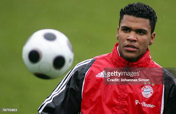 Breno, new recruit of FC Bayern Munich Soccer Club takes part at a first training session at Saebener Strasse Training ground on January 7, 2008 in...