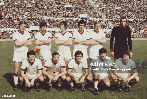 Milan Football Club squad players posed together prior to a Serie A match with AS Roma at the Stadio Olimpico in Rome, Italy on 8th April 1972. The...