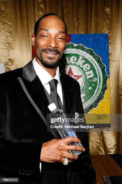 Recording Artist Snoop Dogg poses at the Critics' Choice Awards at the Santa Monica Civic Center on January 7, 2008 in Santa Monica, California.