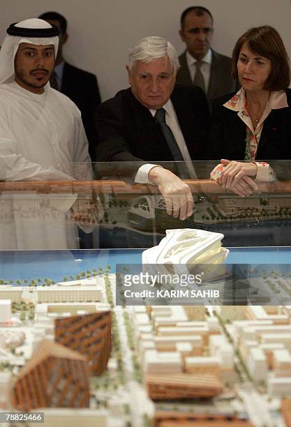 Sheikh Sultan bin Tahnun al-Nahayan, president of Abu Dhabi tourism authority, French senator Jacques Valade, President of the Cultural Commission of...