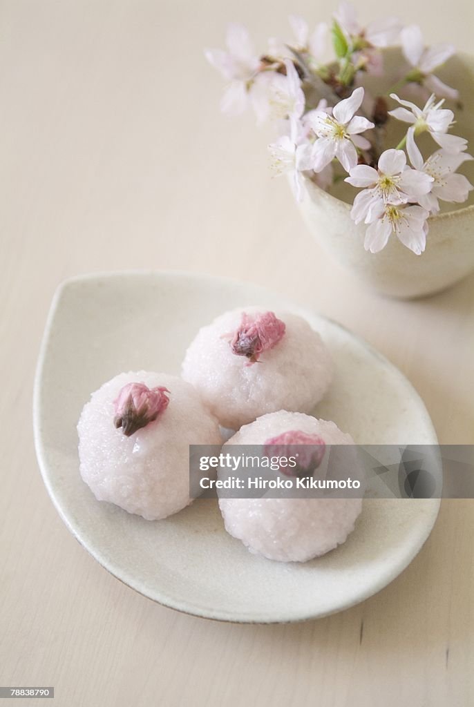 Sakura mochi
