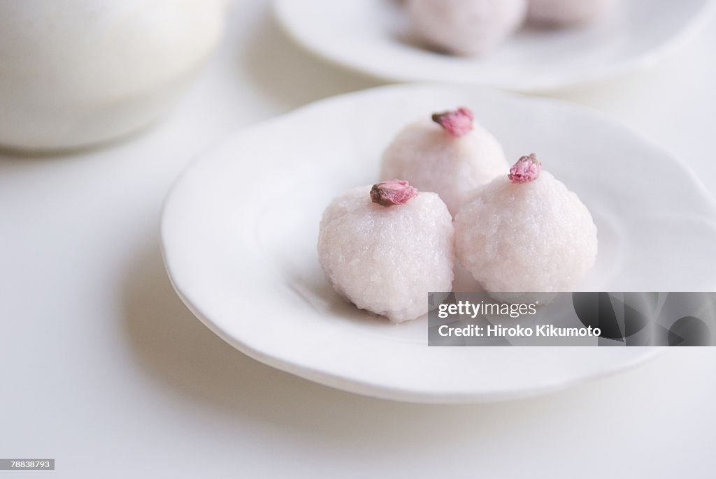 Sakura mochi