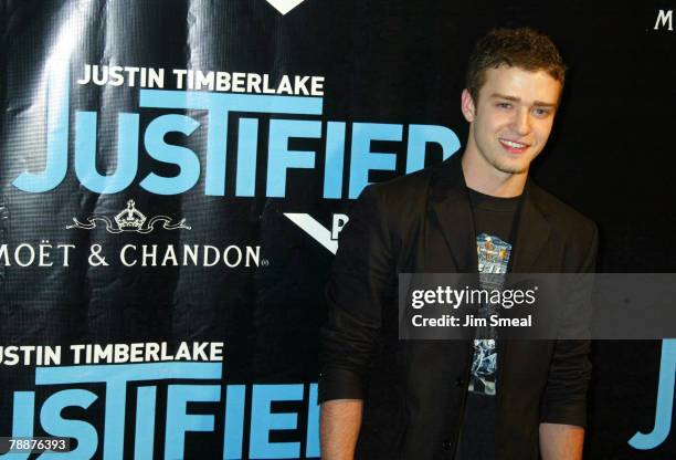 315 Justin Timberlake 2002 Party Stock Photos, High-Res Pictures, and