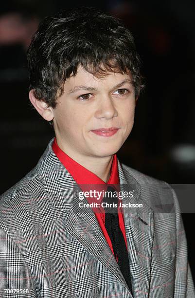 Ed Sanders Ed Sanders (Actor) Photos and Premium High Res Pictures - Getty Images