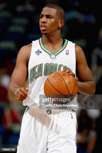 Chris Paul of the New Orleans Hornets drives the ball down the court against the Memphis Grizzlies on December 7, 2007 at the New Orleans Arena in...