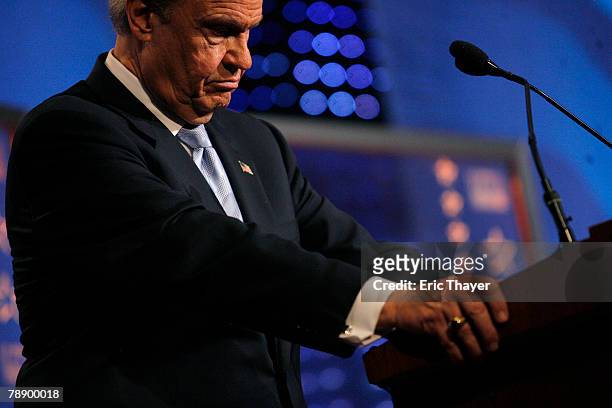 Republican presidential hopeful former U.S. Sen. Fred Thompson participates in a televised debate at the Myrtle Beach Convention Center January 10,...