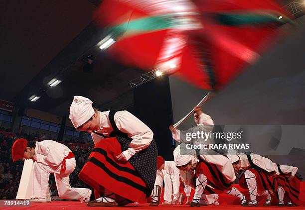 Basque Party Navarra Flag Photos and Premium High Res Pictures - Getty Images