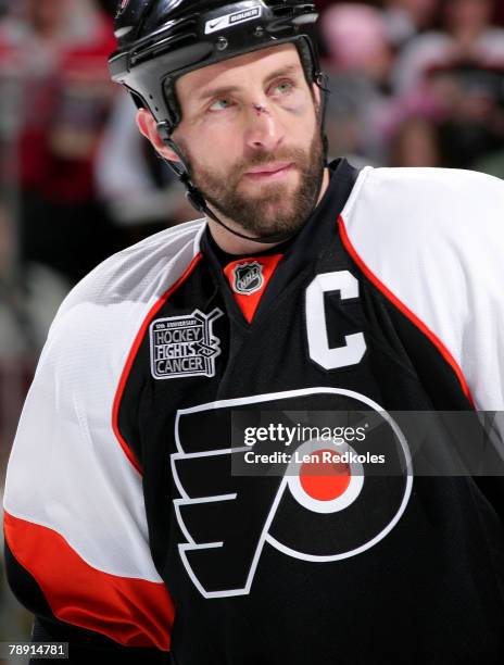 Jason Smith of the Philadelphia Flyers wears the Hockey Fights Cancer patch in a NHL game against of the Boston Bruins on January 12, 2008 at the...