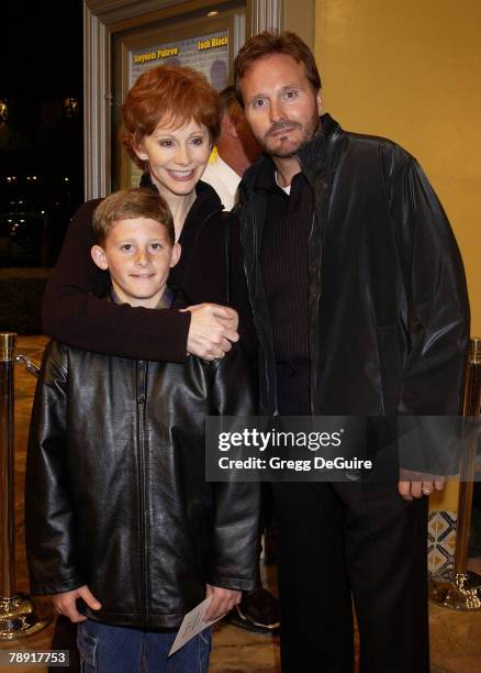 Reba McEntire, husband Narvel & son Shelby