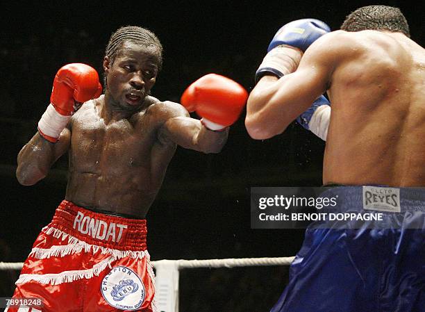 French Brice Faradji fighst against Belgian Sugar Jackson Osei Bonsu during 'The Night of the Fight II' fight, 12 January 2008 in Antwerp. European...