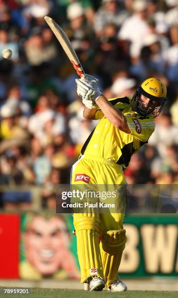 Shaun Marsh of the Warriors hits out during the Twenty20 Big Bash Final match between the Western Australian Warriors and the Victorian Bushrangers...