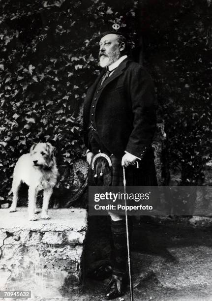 British Royalty, Pets, pic: circa 1890's, H,R,H,The Prince of Wales, pictured with a pet dog while on holiday in Scotland