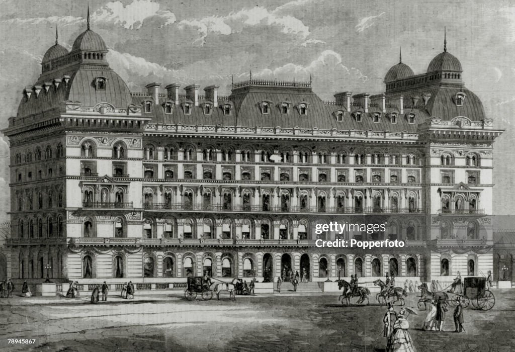Buildings. Hotels. Illustration from the Illustrated London News from 1860. pic: 1860. The Grosvenor Hotel, Belgravia, London, nearing completion.