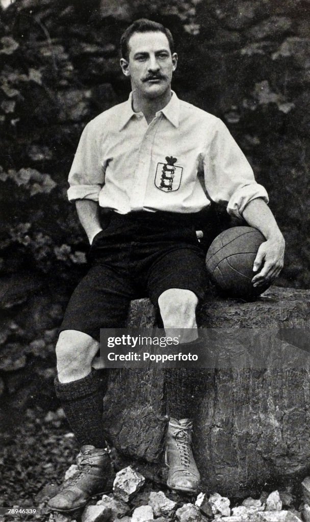 Sport. Football.pic: circa 1895. William Isiah Bassett, West Bromwich Albion and England. Bassett, pictured here in England strip, played for England 1886-1896 winning 16 caps.