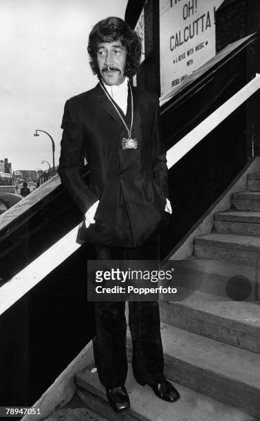 Camden Town, London, 27th July 1970, British actor Peter Wyngarde, attends the first night of "Oh Calcutta" at the Round House theatre