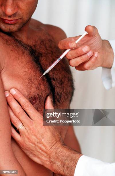 Pectodil Injection 207 Intramuscular Stock Photos, High-Res Pictures, and Images - Getty ...