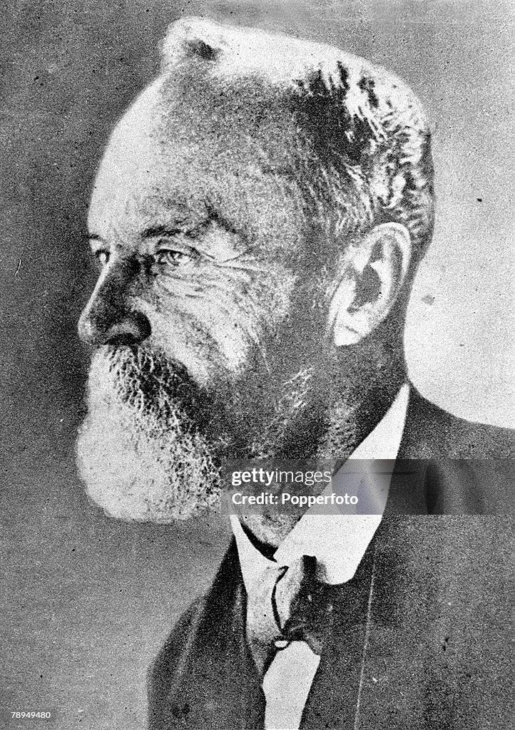 A picture of William James (1842-1910), the American philosopher and psychologist, who was the brother of Henry James.