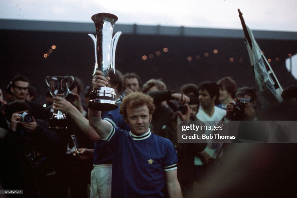 2nd June 1971. UEFA Inter City Fairs Cup Final, Second Leg. Elland Road, Leeds. Leeds United 1 v Juventus 1. (Leeds win on away goals following a 2-2 draw in the First Leg). Leeds United captain Billy Bremner poses with the trophy.