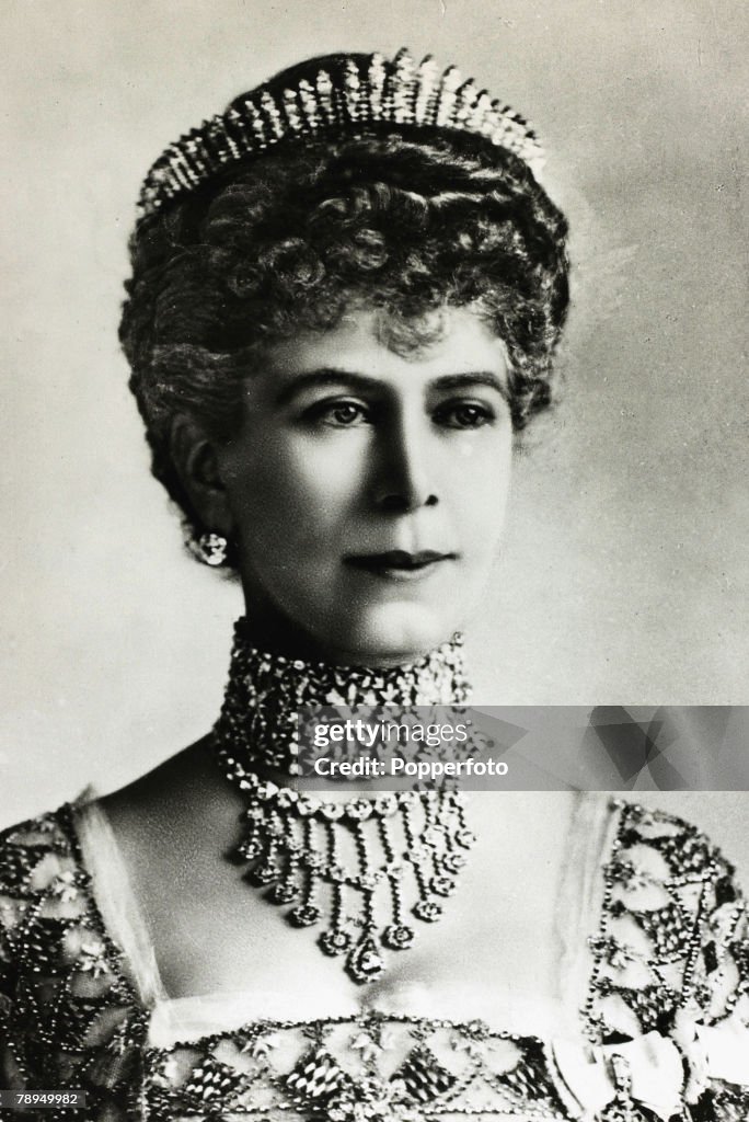 History Personalities. British Royalty. pic: 1920. HM.Queen Mary, portrait. Queen Mary (1867-1953) born Mary of Teck, became Queen Consort when her husband King George V ascended the throne in 1910.
