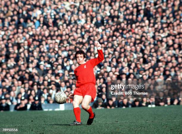 27th March 1971, Old Trafford, Manchester, FA Cup Semi Final, Liverpool 2 v Everton 1, Liverpool's Ian Callaghan sends in a cross