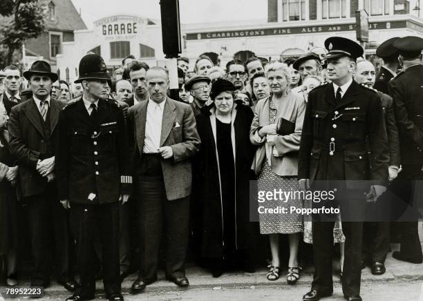 Justice, Capital Punishment, Great Britain, pic: 13th July 1955, Police watch over the crowd gathered at Holloway Prison where Ruth Ellis was to be...