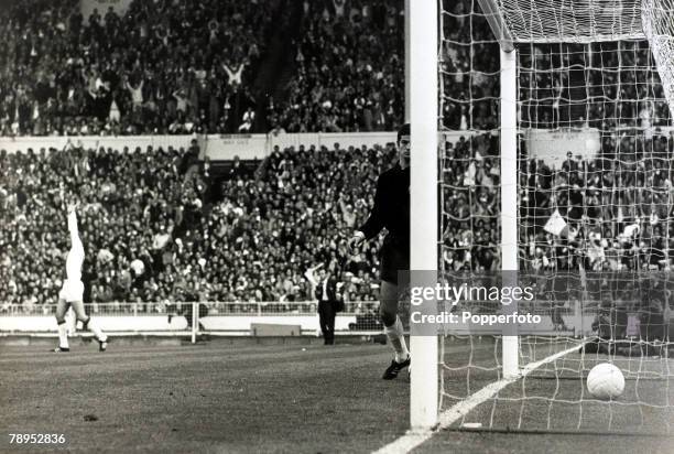 2nd June 1971, European Cup Final at Wembley, Ajax Amsterdam 2, v Panathinaikos 0, Panathinaikos goalkeeper Takis Economopoulos has been beaten by a...