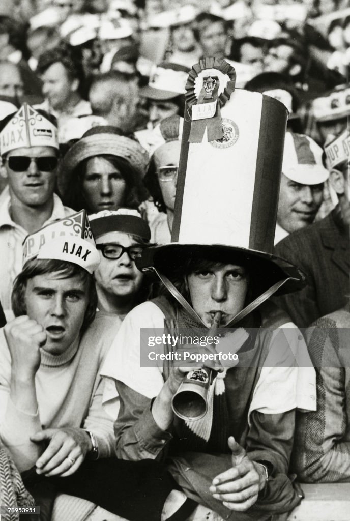 Sport. Football. pic: 2nd June 1971. European Cup Final at Wembley. Ajax Amsterdam 2. v Panathinaikos 0. The Dutch fans of Ajax vastly outnumbered their Greek counterparts in the 83,000 crowd.