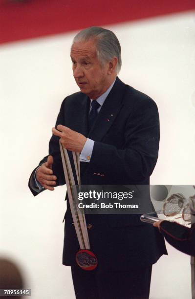 Sport, 1992 Winter Olympic Games, Albertville, France, Ice Hockey, Final, Unified Team 3 v Canada 1, IOC,President Juan Antonio Samaranch about to...