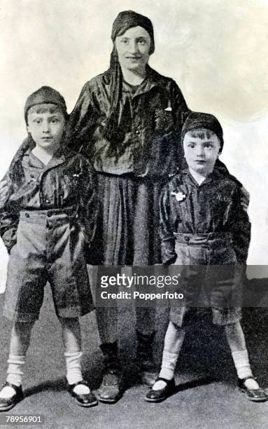 Picture of Countess Edda Ciano, daughter of Italian fascist leader Benito Mussolini, at 11 years of age with her two brothers