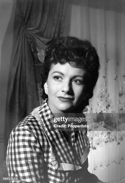 Cinema Personalities, pic: circa 1949, British actress Margaret Lockwood, a leading lady one of the cinema's most popular villianesses of the 1940's