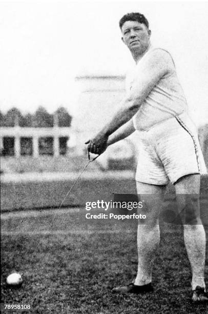 Hammer Rya Patrick Ryan (Hammer Thrower) Photos and Premium High Res Pictures ...