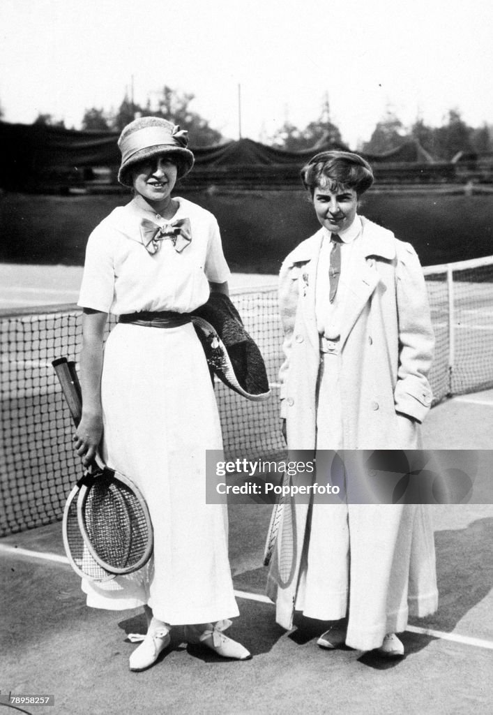 1912 Olympic Games. Stockholm, Sweden. Tennis. France's M. Broquedis (left) with Sweden's S. Fick.