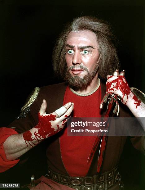 Stage and Screen Personalities, pic: circa 1947, English actor Michael Redgrave playing "Macbeth", He was knighted and became Sir Michael Redgrave in...