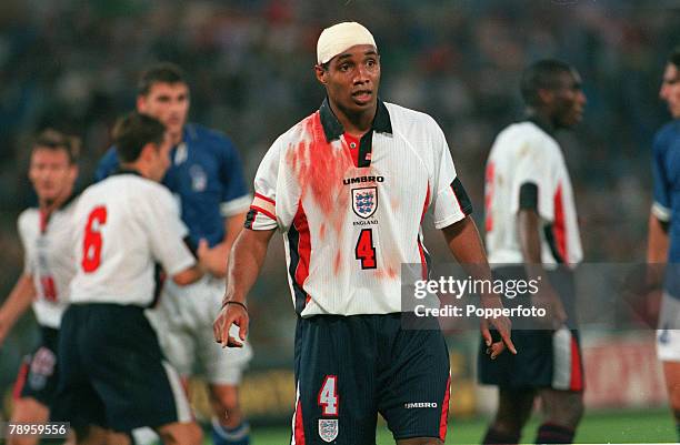 11th October 1997, World Cup Qualifier in Rome, Italy 0 v England 0, England captain Paul Ince bloodstained and bandaged after a first-half incident,...