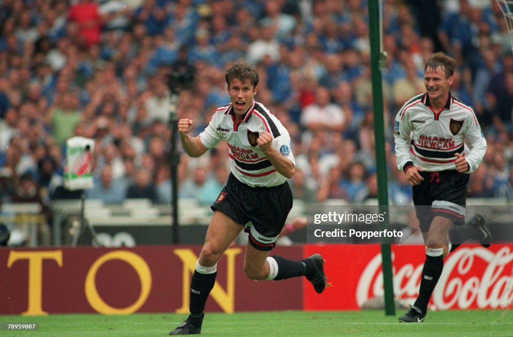 Sport. Football. pic: 3rd August 1997. FA.Charity Shield at Wembley. Chelsea 1 v Manchester United 1. Manchester United won 4-2 on penalties. Manchester United's Ronnie Johnsen celebrates after heading the equaliser.