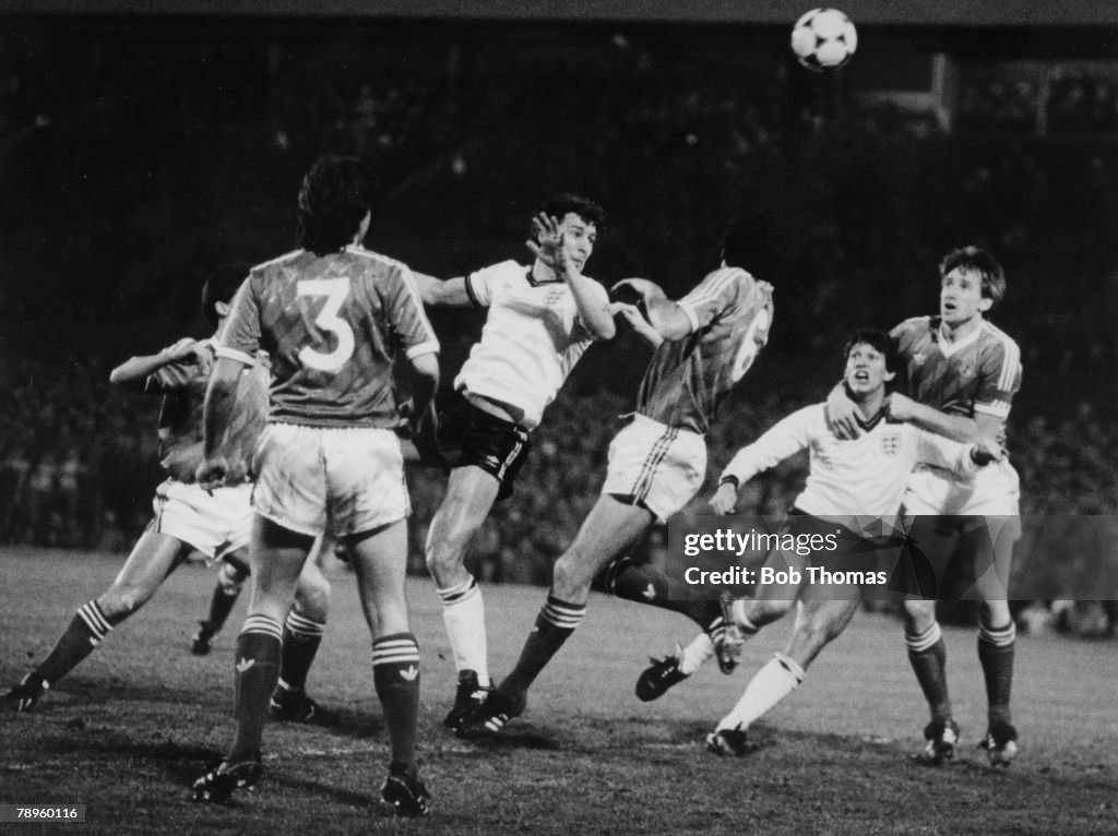 Sport. Football. pic: 1st April 1987.European Championship Qualifier in Belfast. Northern Ireland 0 v England 2. England captain Bryan Robson, centre, heads his team into the lead.